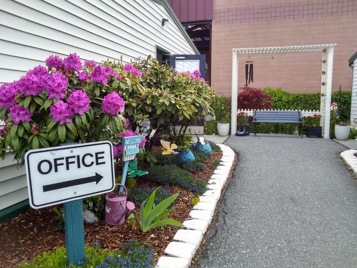 The Orca Inn Friday Harbor Exterior photo